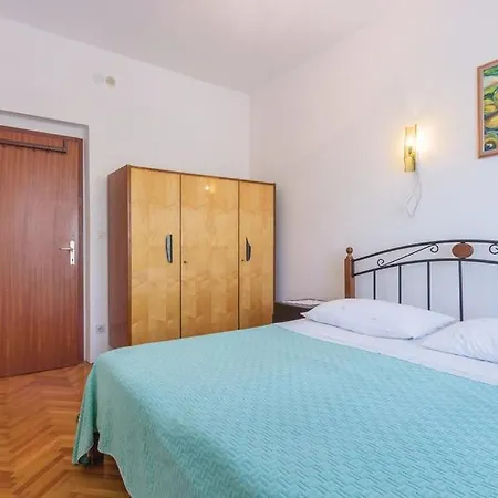 Apartment Milka 1767